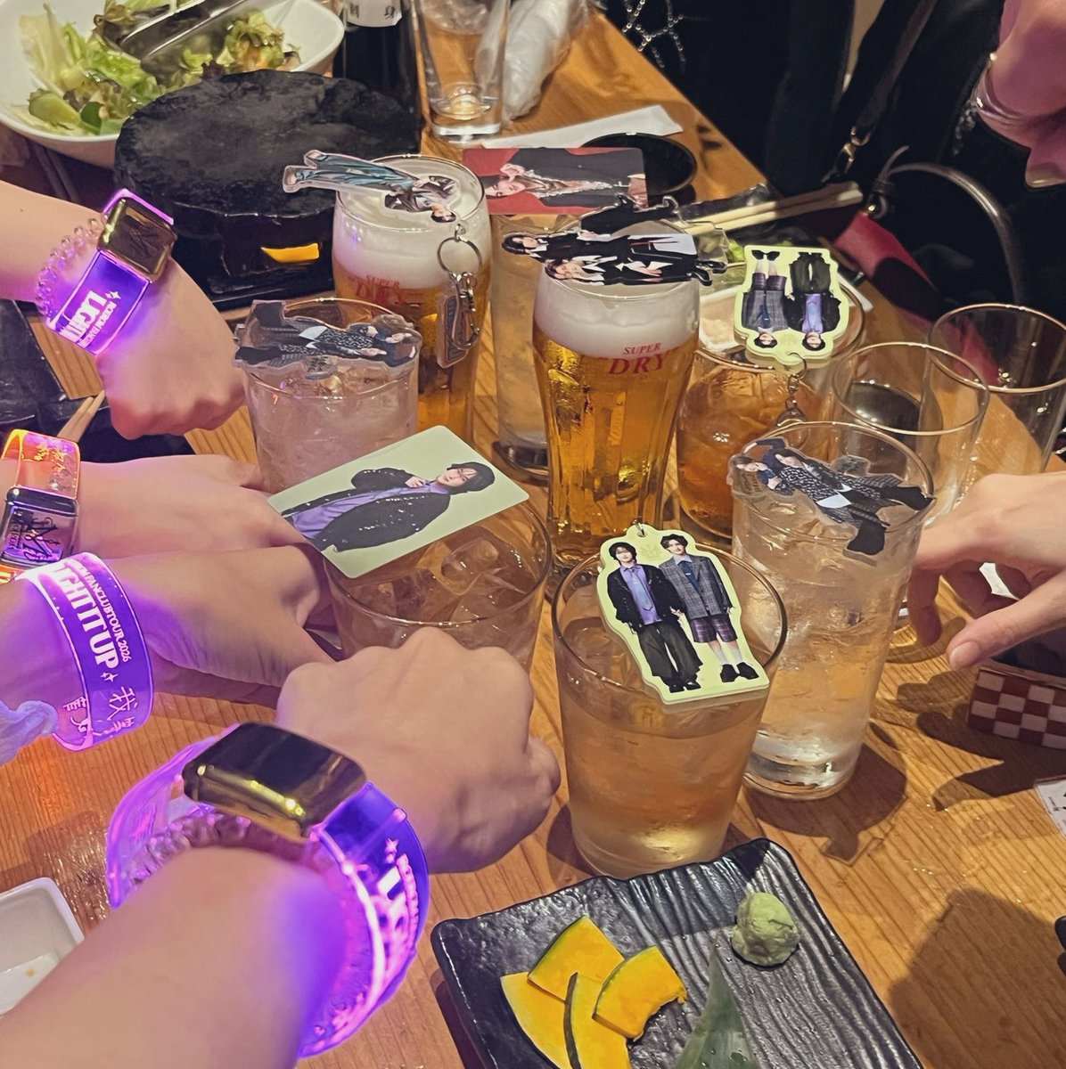 chocolate_cco's tweet photo. 名古屋オフ会と会場で会ってくれたフォロワーさま本当にありがとう楽しかったです‼️初めましてなのに仲良くなれちゃうあったかい空気が心地よかったです😭✨背中を押していただき東京昼と休暇をもぎ取りましたのでまた会えたら嬉しいです☺️🫶

#ROIROM_LIGHTITUP2026 https://t.co/oukqbvE1LC