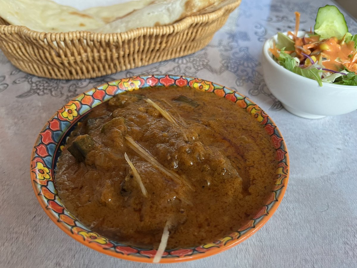 cometscome_phys's tweet photo. パキスタン料理のビンディゴーシュト。オクラとお肉のカレーみた��なやつ。これが流山で食べられるとは。うまい。 https://t.co/MNwF41I2Yb