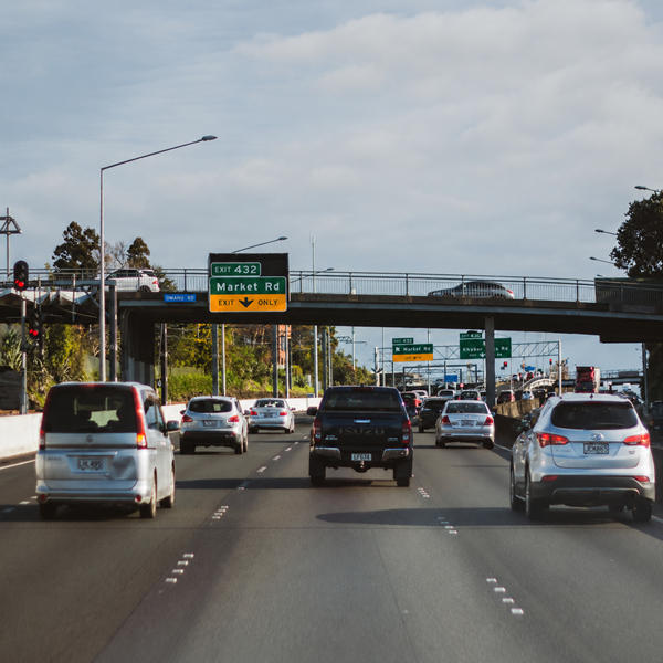 IntlFinTech's tweet photo. Claims data shows more road incidents happen around 3pm than at any other hour of the day.
https://t.co/Rgq04VFhCZ
#insurance #insurtech #insuranceclaims #data #carinsurance https://t.co/Rs5oK5u0Z2