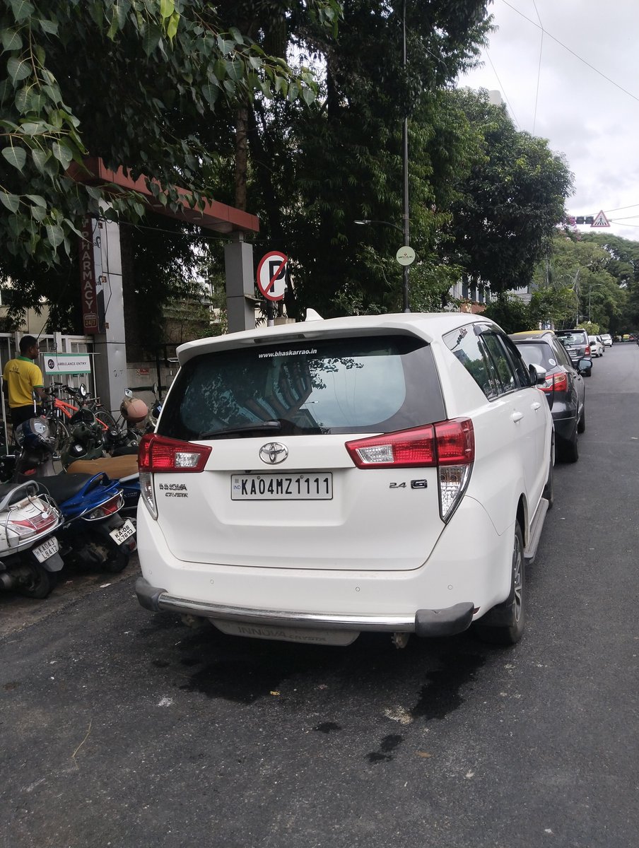nagarjun__S's tweet photo. A common man is fined for every violation, but a former Bengaluru Police Commissioner reportedly has 12000rs  unpaid fines. Is the law only for common people, not those who enforced it?
@blrcitytraffic https://t.co/llM70okXG7