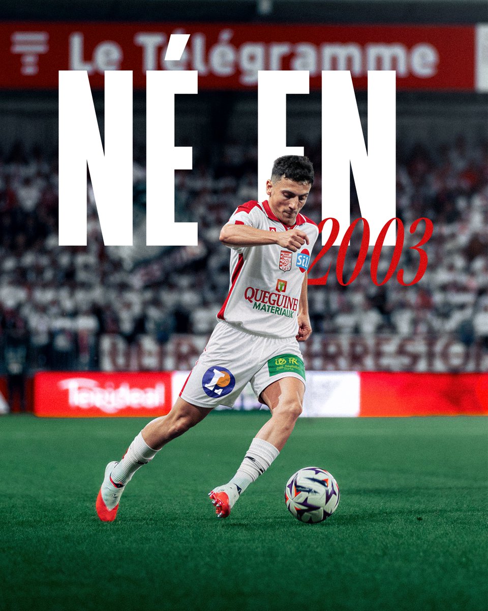 SB29's tweet photo. Un petit voyage dans le temps ? ⏳🔴⚪️

Nos Ty-Zefs avec les maillots de leur année de naissance 👕 

Votre préféré ? 👀 https://t.co/d6n0vIlgj6