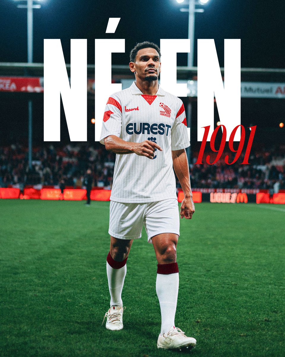 SB29's tweet photo. Un petit voyage dans le temps ? ⏳🔴⚪️

Nos Ty-Zefs avec les maillots de leur année de naissance 👕 

Votre préféré ? 👀 https://t.co/d6n0vIlgj6