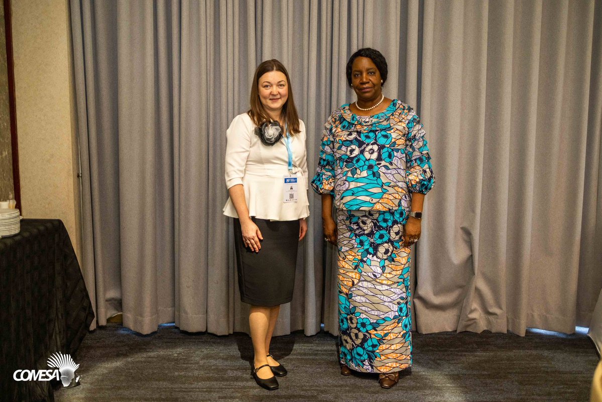 COMESA_HQ's tweet photo. COMESA–Russia: Exploring Opportunities for Cooperation

On the sidelines of the COMESA Business Council (CBC) meeting, H.E. Chileshe Mpundu Kapwepwe, Secretary-General of COMESA, met with the Russian delegation led by Maria Kalinovskaya and Mr. Sergey Kuzin, Counsellor at the Embassy of the Russian Federation.

The engagement underscored the importance of strengthening dialogue and exploring opportunities for cooperation in support of regional trade, investment and economic development.

#COMESA #RegionalIntegration #TradeAndInvestment