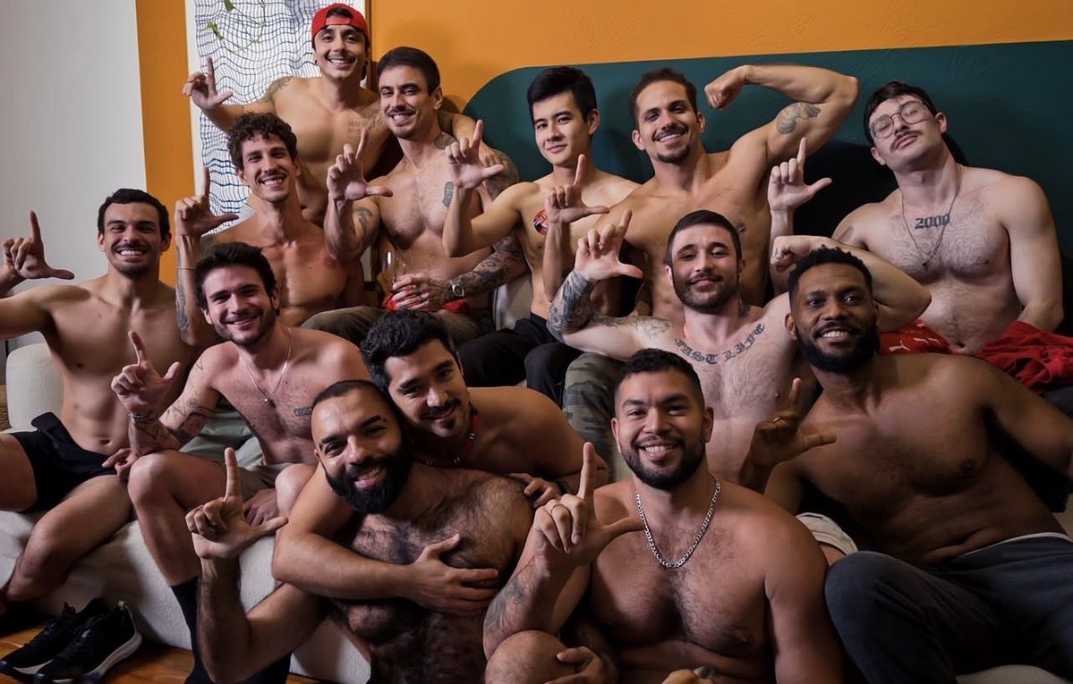 cordacidade's tweet photo. Porra de Felca. Criador de conteúdo bom são esses das fotos e eles se posicionam muito bem. https://t.co/rpGZeJU0tE