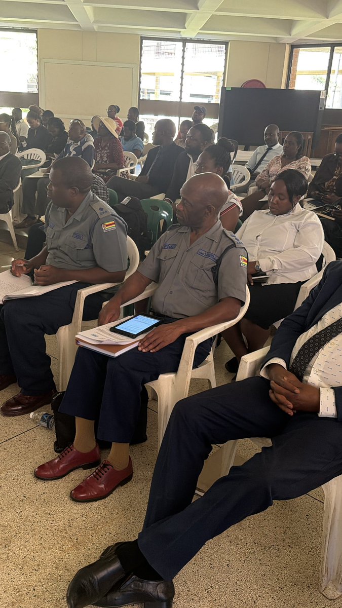 SimangalisoDub5's tweet photo. BULAWAYO STRENGTHENS DISASTER PREPAREDNESS
✍️ Simangaliso Dube | Bulawayo
Minister of State Hon. Judith Ncube is addressing a provincial workshop reviewing Bulawayo’s Contingency Plan.
Stakeholders are assessing preparedness for droughts, cyclones and disease outbreaks, with emphasis on coordination, closing response gaps and protecting lives and livelihoods.
#Bulawayo #DisasterPreparedness #Devolution @CityofBulawayo @BusisaMoyo @nqo_nn https://t.co/ApjtnZxcIY