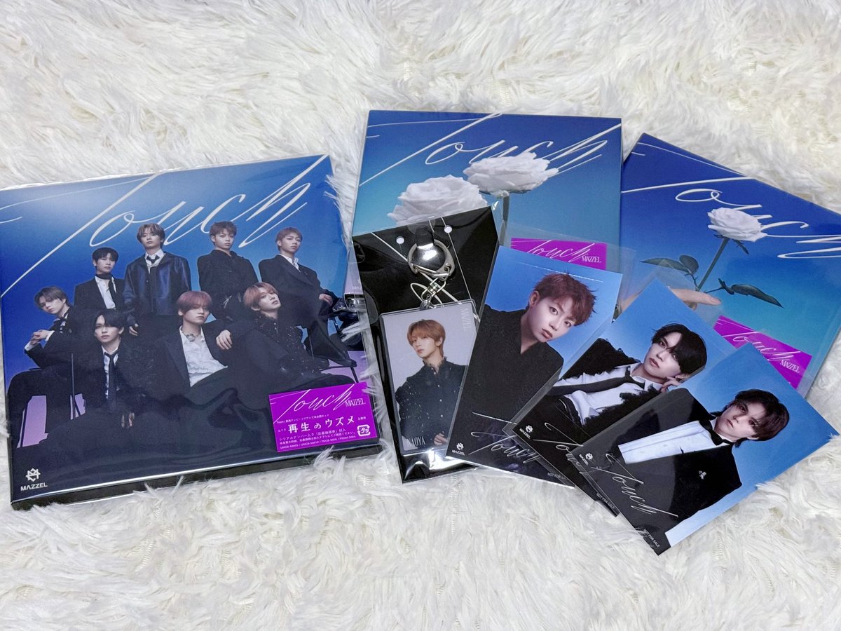 mzl428's tweet photo. touchのCD届いた^> ·̫ <^⭐️♩ https://t.co/hosoDAGPtM