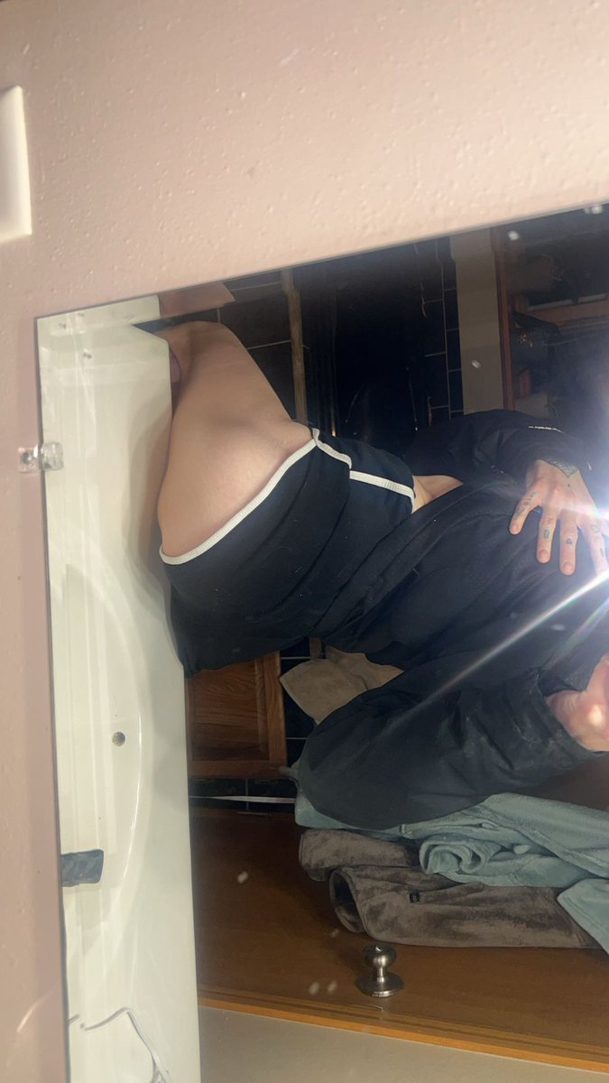 StellaBear9686's tweet photo. Would you eat my ass yes or no ??? #OFcreator #sexycontent #OFgirl #model #sexy #hot #modelofonlyfans #content4sell #contentcreator #lingere #linkinbio #ExclusiveCreator #ass #booty
https://t.co/Dz5Ldv2Q6V https://t.co/EzkGDtqzss