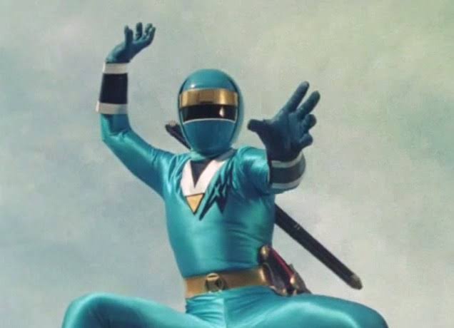KkeefekyKyle's tweet photo. RIP Hiroshi Tsuchida/NinjaBlue.😭 

Man, this celebrity death really struck a chord in me. Really sad that we lost him so soon. He was so silly playing Saizo in Super Sentai.

My condolences to his family and fellow Kakuranger cast. https://t.co/DtvgfuDrYs