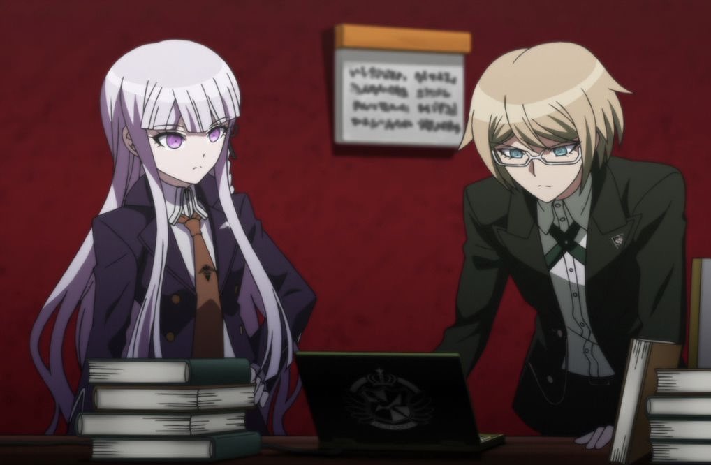 kirigiripilled's tweet photo. comment for a character to ship 👀 i got kyoko….. fork found in kitchen https://t.co/a1HrmD37Mr