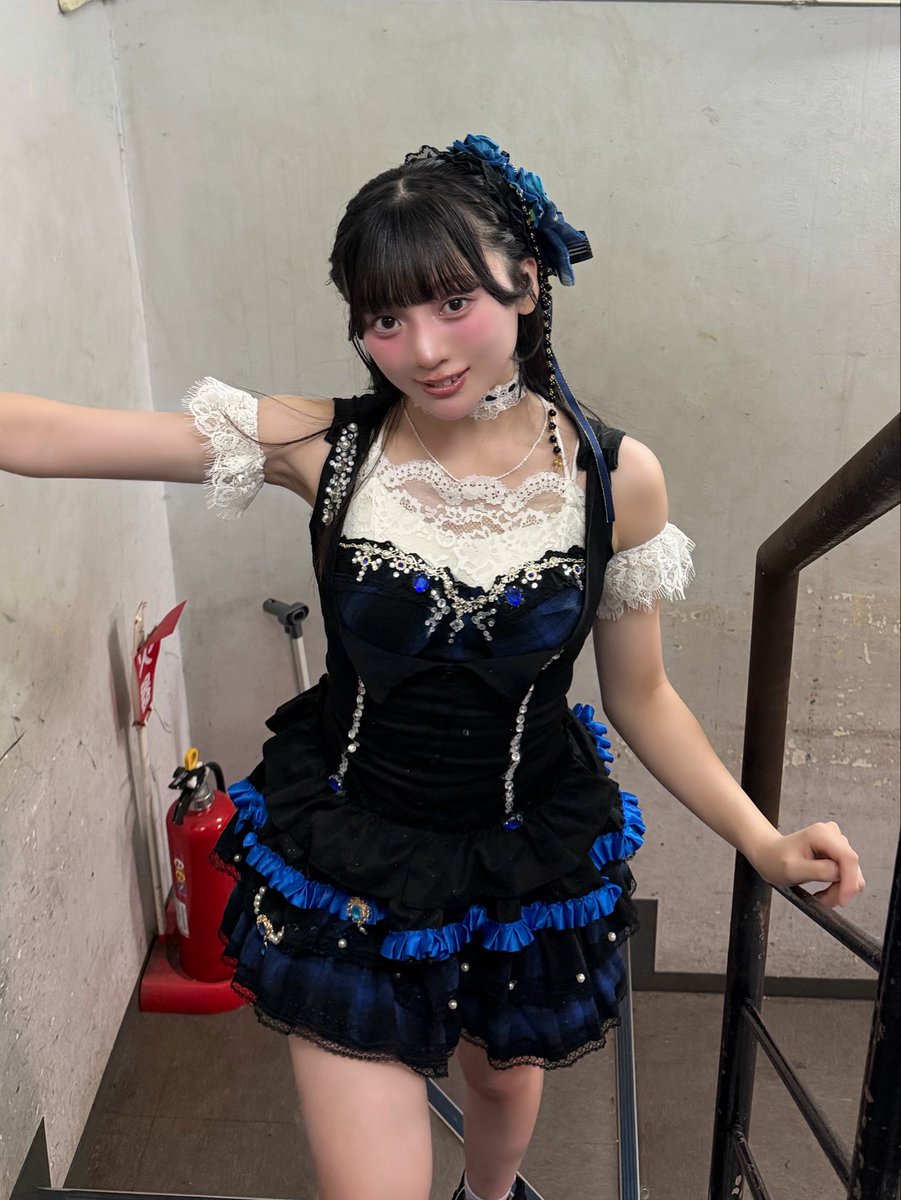 himeno_yumeno's tweet photo. #限界突破感謝TOUR 2026 -FINAL-
東京、愛知、大阪、そしてラスト東京
初めてのツアーとても楽しかったです♡
一緒に全通してくれた🐑🐕さんもいて
嬉しいなぁ♪皆さんの支えで無事完走する事ができました。

もう芸能は目指さないって諦めていたのに、お姉ちゃんに誘ってもらえて#Mooove!に加入させてもらえた前回のツアーファイナルから10ヶ月、
札幌に居た時は想像出来ない輝きと愛溢れる場所をありがとうございました！
そして、なーたんはサポメンとしての活動終了。ななみんは新メンバー加入。
なほちはラストツアーファイナル。
この８人で過ごせる最後の時間を噛み締めて楽しんで、良き時間を一緒に作ってくれた皆さん有難うございました。
来年は、札幌でもツアーやりたいな♪
ツアファイ特別衣装、新曲も如何でしたかー？！沢山感想教えてね♡♡
デビューしてから離れちゃった方にもお会いできて歴史を感じで考え深い一日になりました。
