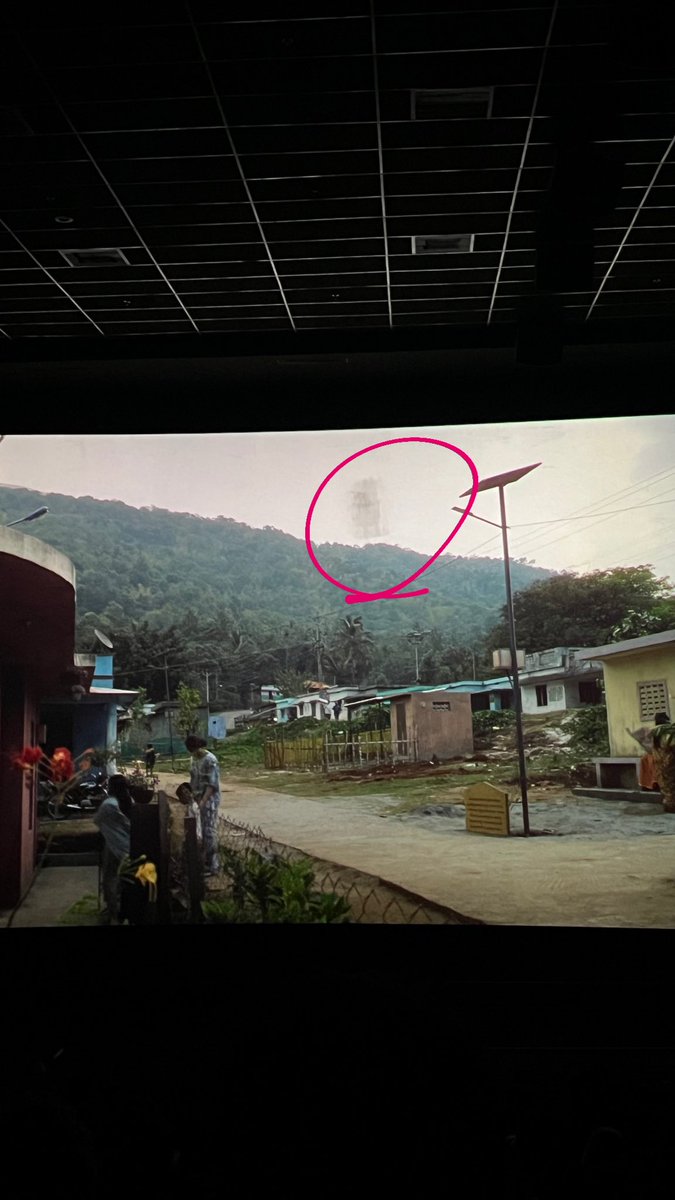 jennyzenith19's tweet photo. Dear @SVC_official Maybe learn first how to maintain a movie screen before charging people for a theatre experience. A screen covered in stains is unacceptable. Please take basic maintenance and cleanliness seriously. And today is dussehra btw.

@kurnool_svc @svctheatres https://t.co/1gmAyshz1P