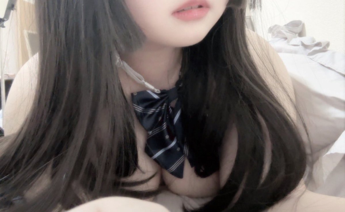 GuzmanWander's tweet photo. 08高校生です。裏アカ初めてみますー。よろしくお願いします！
#裏アカ女子  #裏アカ男子と繋がりたい  #裏垢  #jk  #女子高生  #ひま https://t.co/5hlLJsPUum