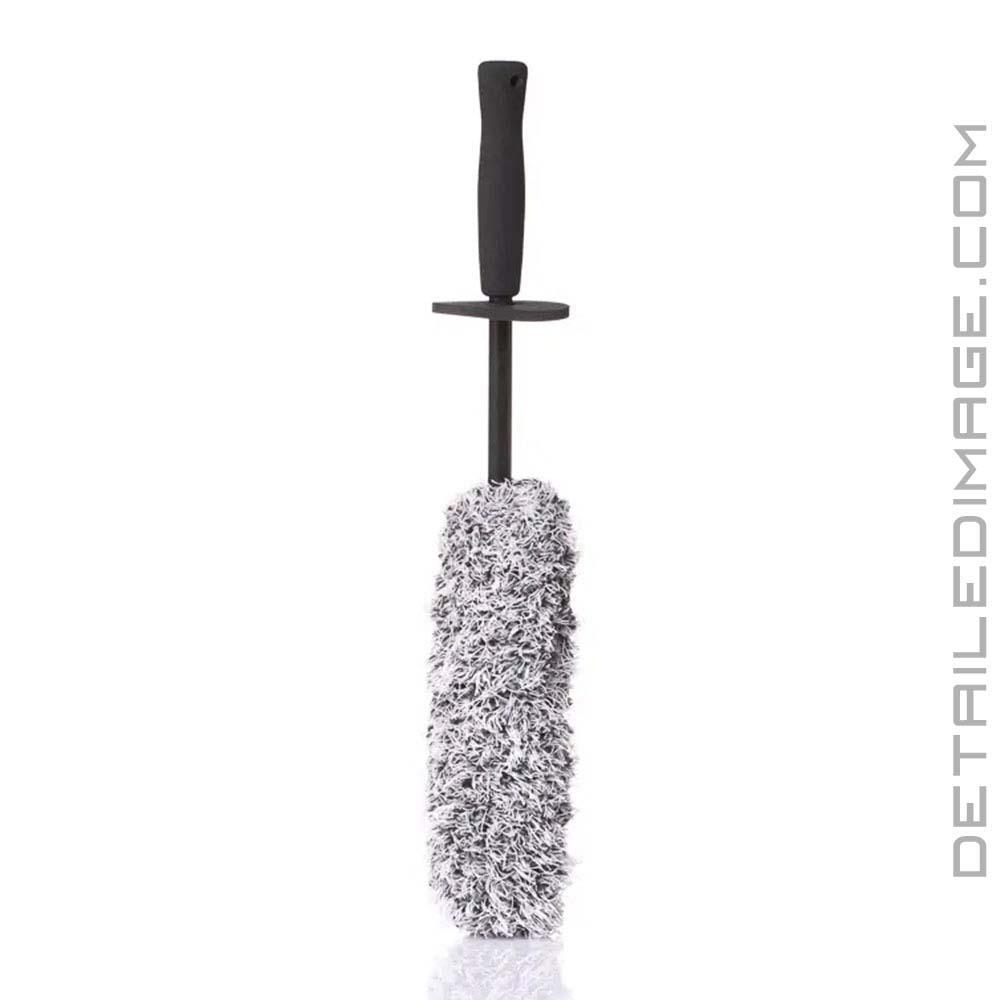 DetailedImage's tweet photo. Work Stuff Monsoon Wheel Brush Review: Easy &amp; Effective Wheel Cleaning Link in Bio to Read Now! Get fall free shipping using coupon code FallFS26 from 10/19/2026 through 10/23/2026 when you… dlvr.​it/TVzg4Y #detailedimage #detailers #detailer #detailing #detailersofinstagram https://t.co/luVsfHHsNv