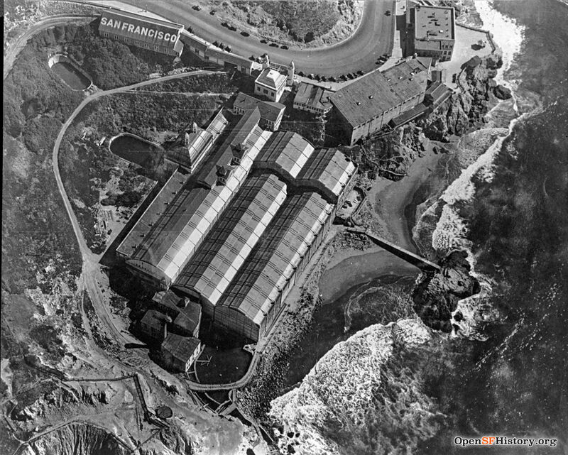 x4rius's tweet photo. Meet San Francisco's famous Sutro Baths  🛁📸via aerial imagery from @sfgov on @SoarAtlas direct link to map in 1948 - https://t.co/9YRlvkTjDB Been going to Lands End for years. Never knew it looked like this before it burnt down in 1966. All that remains is basically a lake 😥 https://t.co/ftU0CE2Fbb