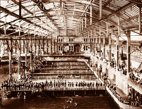 x4rius's tweet photo. Meet San Francisco's famous Sutro Baths  🛁📸via aerial imagery from @sfgov on @SoarAtlas direct link to map in 1948 - https://t.co/9YRlvkTjDB Been going to Lands End for years. Never knew it looked like this before it burnt down in 1966. All that remains is basically a lake 😥 https://t.co/ftU0CE2Fbb