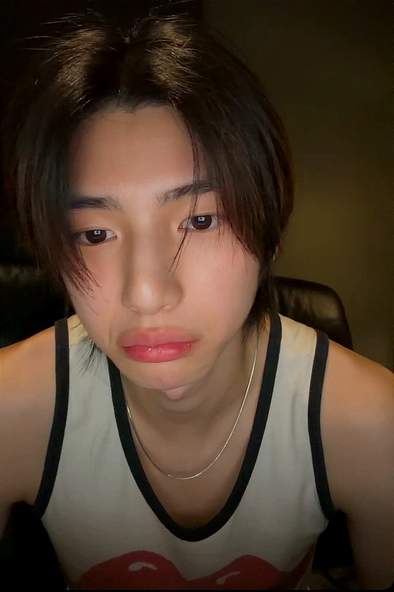 jjuwche's tweet photo. poutty jju 🤏🏻 https://t.co/KSwta2ocmM