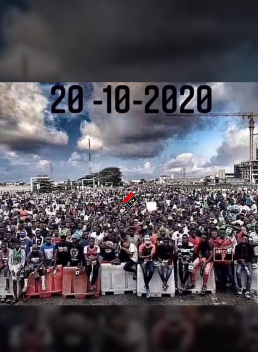 zenniha's tweet photo. 20-10-20 🇳🇬
6 bloody years on 
Our real heroes past after the government killed its own citizens like chickens 
We'll never forget 
All to be remembered 
#EndSARSMemorial https://t.co/5D0LHxK2kU