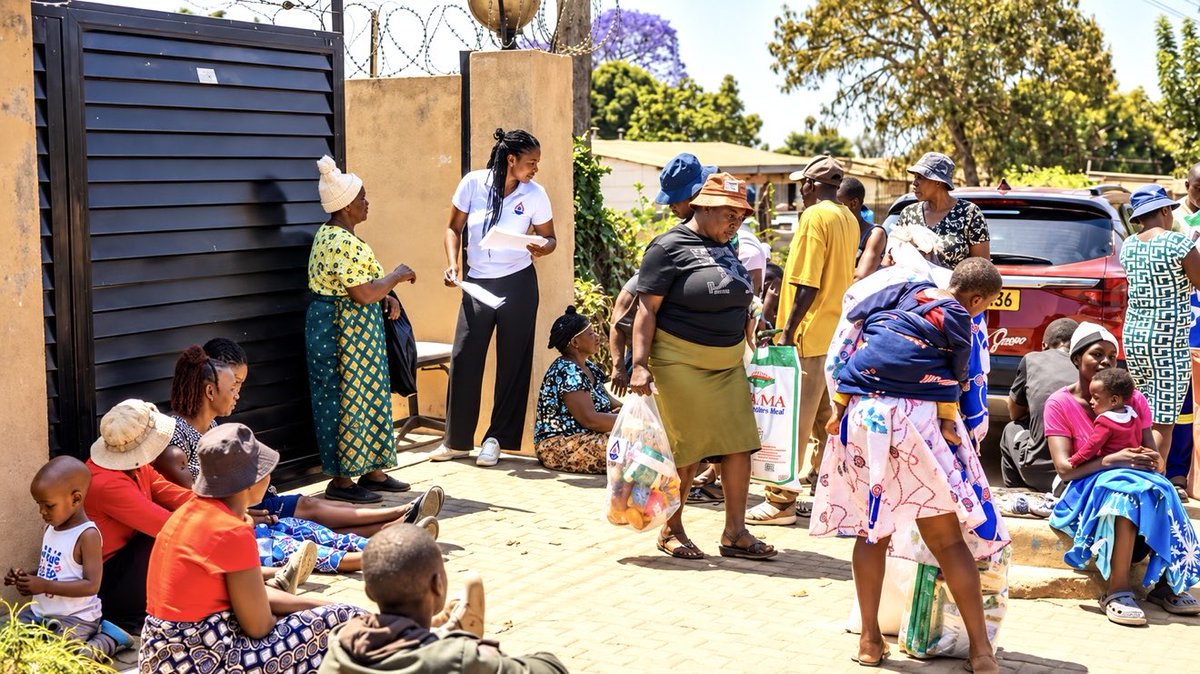 miles_zw1's tweet photo. @hon_pedzai_scott_sakupwanya : True leadership is measured not by titles, but by impact. Hon. Scott Sakupwanya has proven to be a true pillar of the community — a leader who opens doors for everyone, uplifts the vulnerable, and ensures no one is left behind.

From empowering youths and supporting families, to championing development and bringing hope to Mabvuku-Tafara and beyond, his works speak louder than words. He doesn’t just build projects, he builds people.

Mabvuku-Tafara has a leader who listens, who cares, and who delivers. The future is inclusive, the future is for everyone.

Thank you, Hon. Scott Sakupwanya, for leading with heart and serving with purpose.

behind when a true leader is in charge. Hon. Scott Sakupwanya continues to transform our communities with love, action, and an inclusive vision that carries everyone along. From the young to the old, the rich to the poor — everyone matters. That’s servant leadership