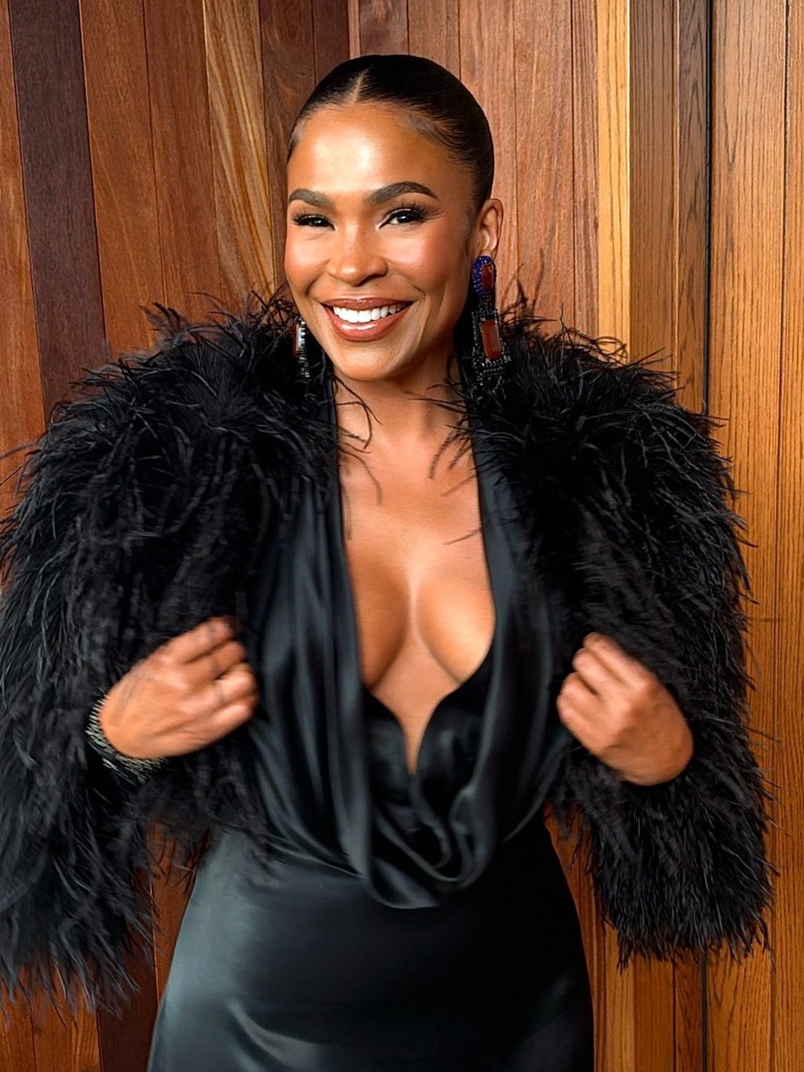 LuxoraWorld's tweet photo. Nia Long literally doesn’t age. https://t.co/acSGoc5E1H