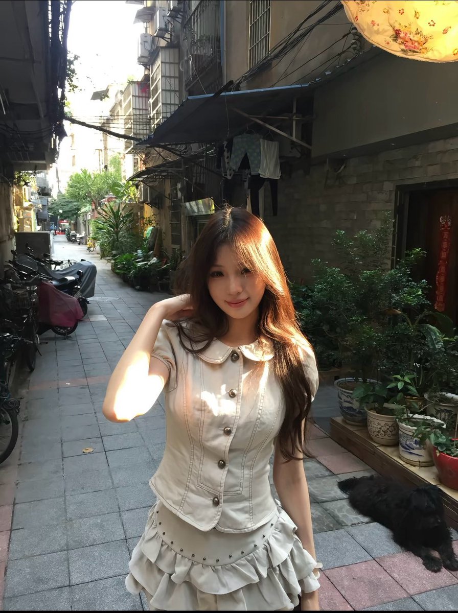 sweet90714's tweet photo. 超級好的天氣☀️
有人要帶我出門玩嗎ღღ
想去海邊走走♡☼ https://t.co/M5KOJCbgWo