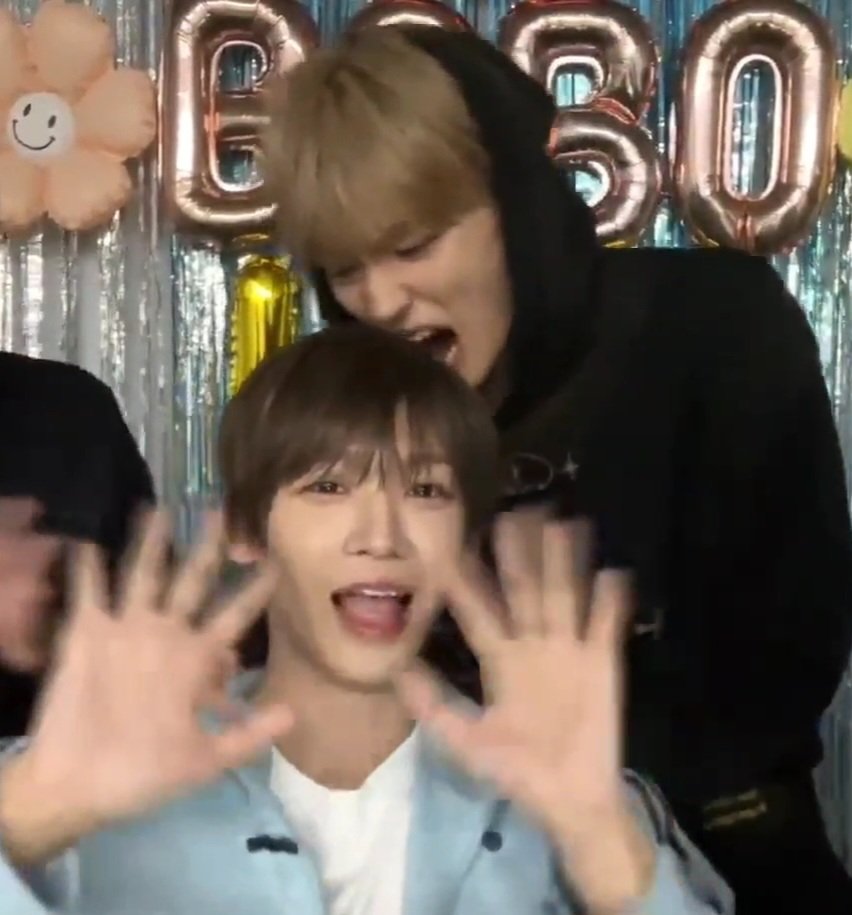 jcuuu_77's tweet photo. #아홉 #AHOF #박주원 #JUWON 
주원아 배고파?? ㅋㅋㅋㅋㅋ https://t.co/cHr069rRHI