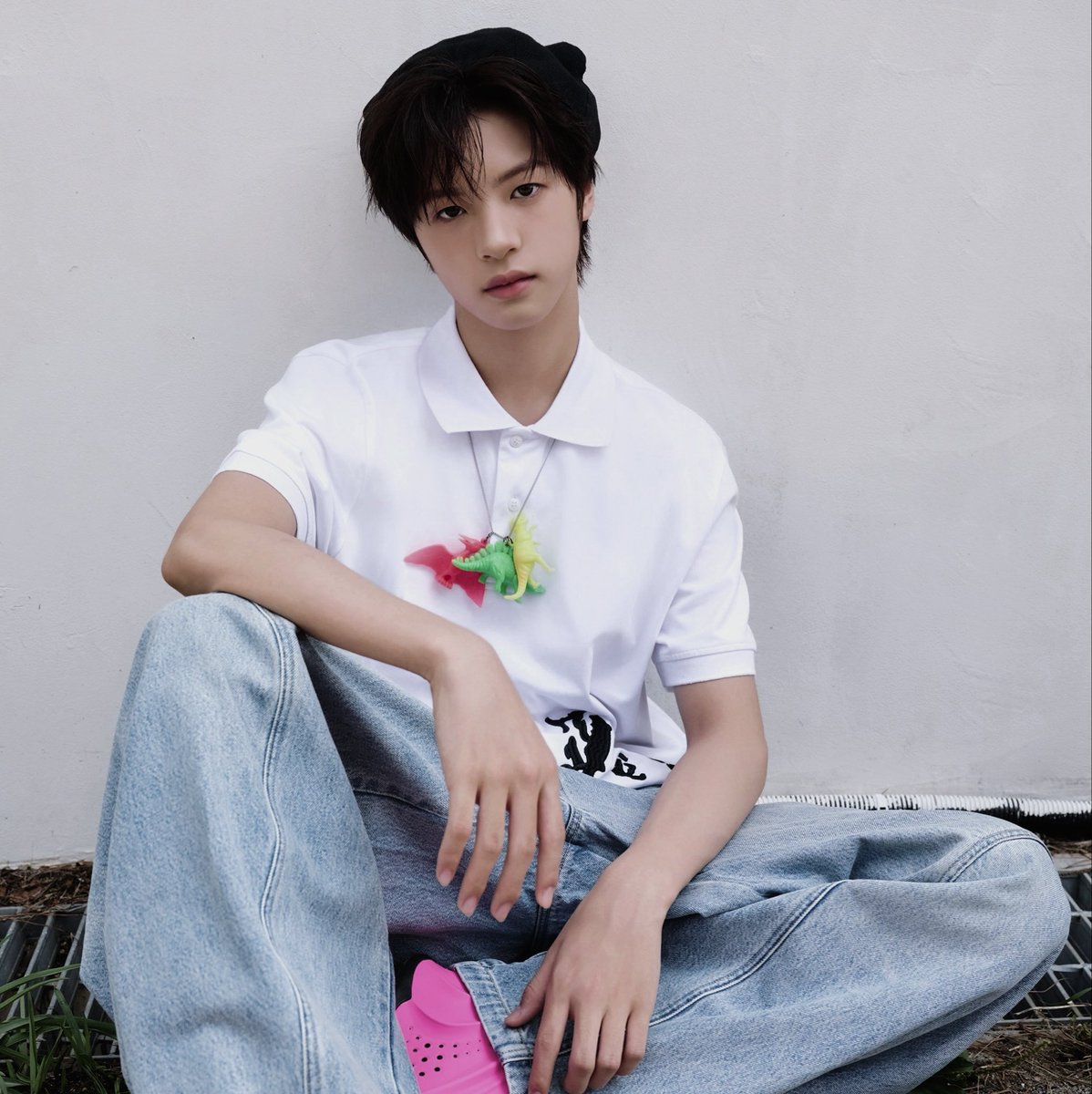 hqanze's tweet photo. Serving soft streetwear with a playful twist and a whole lotta main character energy because sometimes the smallest details make the biggest statement and I’m here for every bit of it. https://t.co/gyng4pDd11