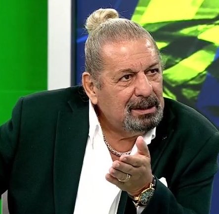 KramponSport's tweet photo. 🗣️ Erman Toroğlu:

“Sergen Yalçın için büyük tepki var. 

Benim iki eski futbolcu arkadaşım 'Sergen geldiyse ben bir daha A Milli Takımı tutmam' diyor. Anlayamadığım bazı işler oluyor nereden çıkıyor nereden geliyor merak ediyorum. 

Şu aşamada Sergen Yalçın milli takıma olmaz. Yanlış. Bir işi yap, bin yap. Herkes aptal değil. Bunun en güzelini Aykut Kocaman söyledi teknik direktörler için. İhtiyacınız mı var dedi, ya teknik direktörlük yapın ya da televizyona çıkın dedi. Televizyona çık teknik direktör ol, bir daha çık ben anlayamıyorum. Türkiye’de oluyor.”

(Sözcü)