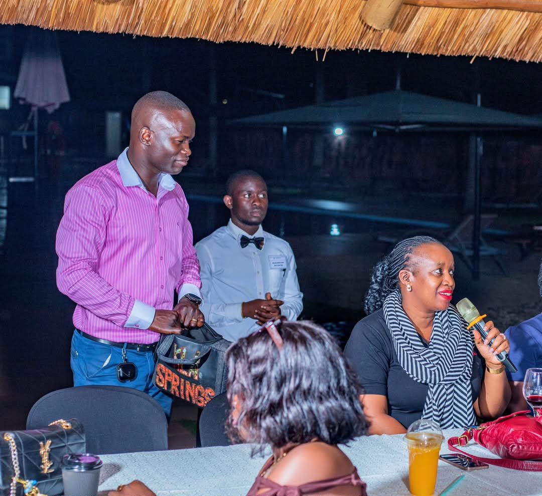 KlaSpringers's tweet photo. When we learn together, we grow together and when we grow, we are better positioned to serve...! 

#RotaryEyamba #RotaryKlaSprings #Service https://t.co/fhTc4eZlir