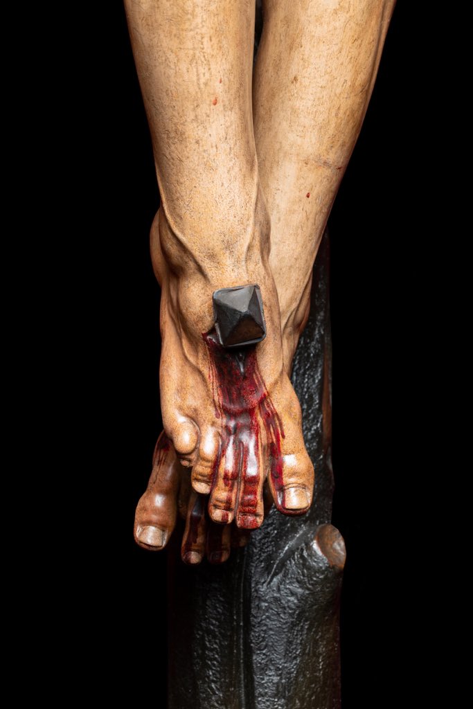 elllamadorcsr's tweet photo. Así vuelve el Cristo de la Conversión @Hdad_Montserrat al culto tras la limpieza que le ha realizado Fuensanta de la Paz https://t.co/DLCkiuSPeP