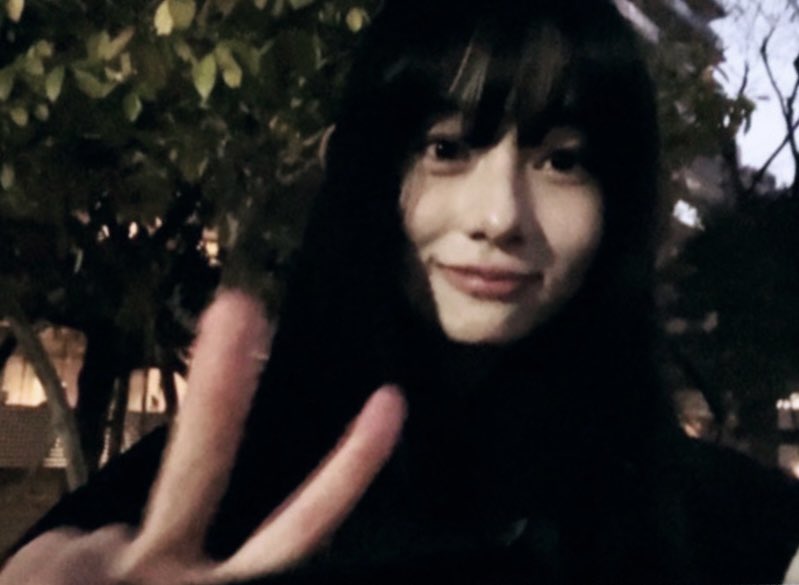 akko08_'s tweet photo. 흑발콤생김…. https://t.co/TKGVMyiWAA