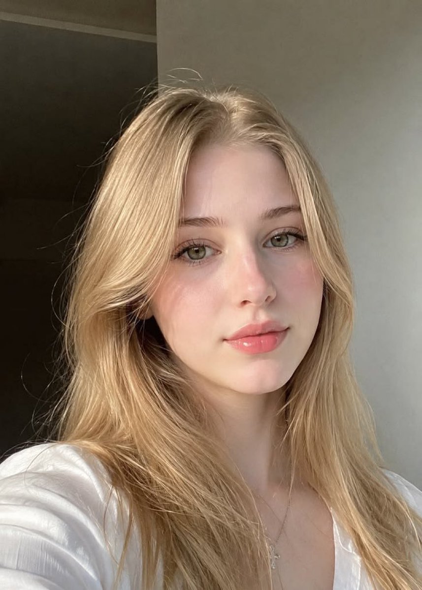 lilybxjd's tweet photo. Can we b friends?? https://t.co/H7qlwRcNt3