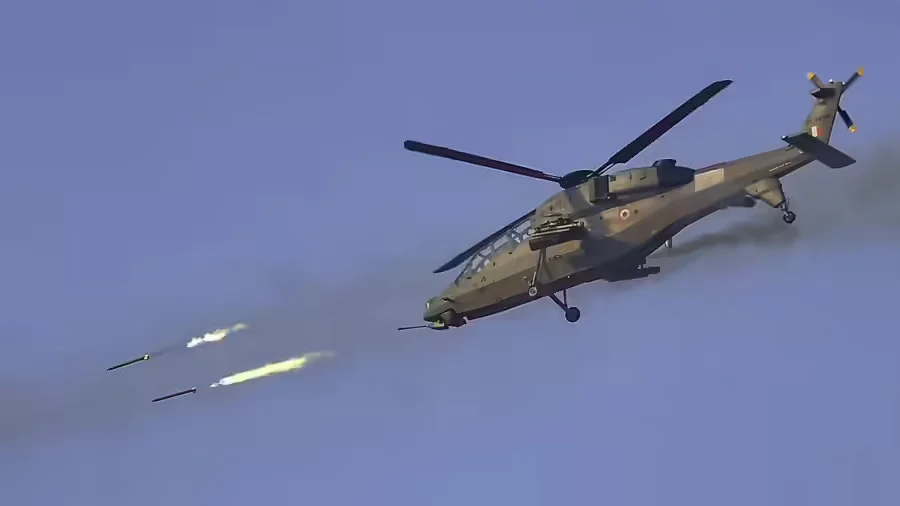 TheDCIndia's tweet photo. 🇮🇳 ARDE/DRDO shortlists SSS Defence & Kalyani Group to develop indigenous 20mm gun for Rudra and LCH (Prachand) helicopters.
#DRDO #ARDE #SSSDefence #Kalyani #Rudra #LCH #Prachand #MakeInIndia https://t.co/OkYr70TLah