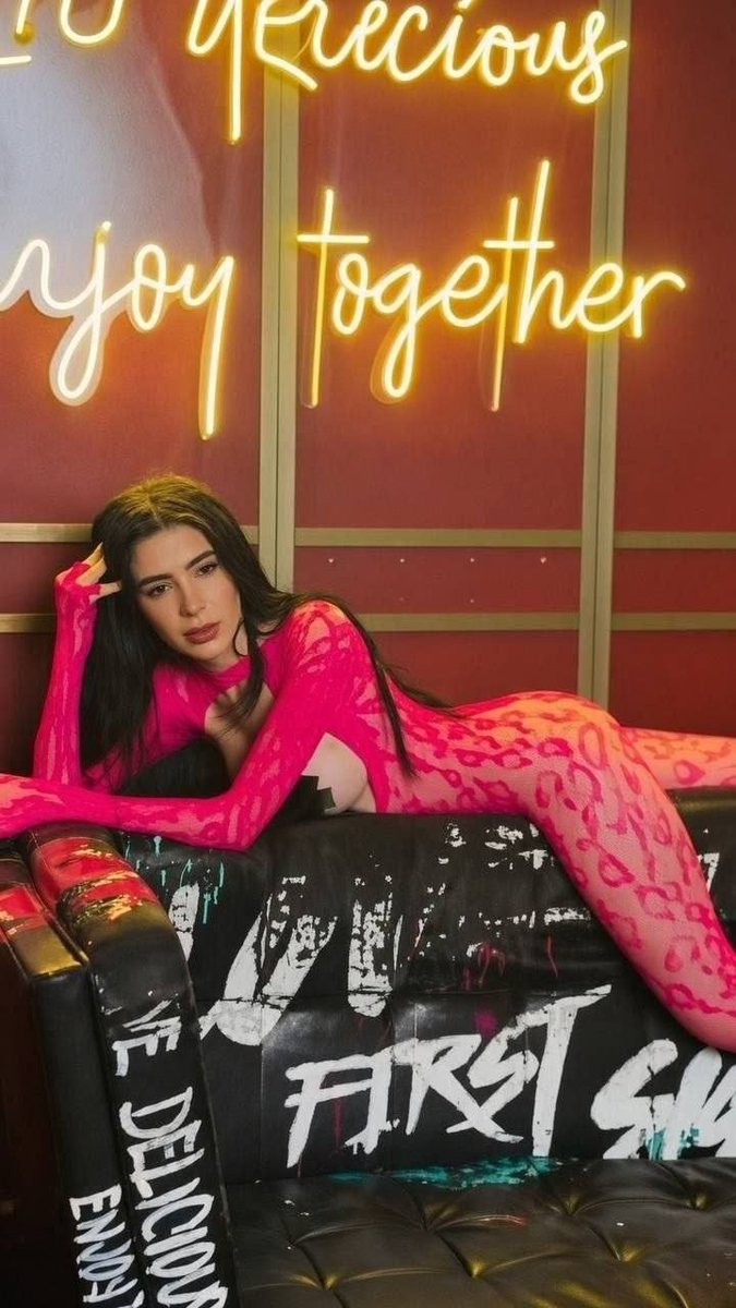 MexicanasVip's tweet photo. Mariana Grimaldi 

Todo su nuevo contenido  en nuestro grupo fijado en mi perfil 

#marianagrimaldi https://t.co/wWUMVxkISb