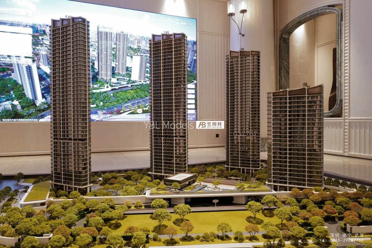 Fan15012982186's tweet photo. Miniature craftsmanship recreates the riverside luxury residence of Poly Tianyi, Foshan.
#scale model #architecturalmodel #realestatemodel #luxurymodel #modelmaking #luxuryresidence #high-endmodel https://t.co/kqNjJjQYhk