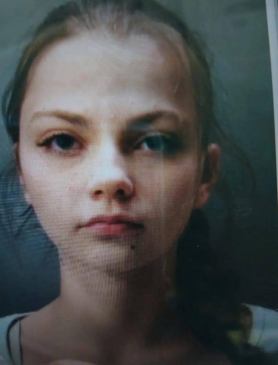 TheFeralWitchy's tweet photo. #MISSING – LEXI, 15

📍 UCKFIELD, EAST SUSSEX

Lexi has been reported missing since Friday 16 October.

⚠️ HAS LINKS TO BOGNOR REGIS

🔴 DESCRIPTION:
▪️ 5ft 10in tall
▪️ Long brown hair, blue eyes
▪️ Black hoodie with brown fur trim
▪️ Denim shorts and black trainers
▪️ Carrying a black rucksack

🚨 PLEASE SHARE FAR AND WIDE!

She’s just 15 years old. Someone may have seen her. 
Your share could help bring her home safely! ❤️

📞 Sussex Police: 101
📋 Reference: 1702 of 16/10

#FindLexi #MissingChild #Sussex