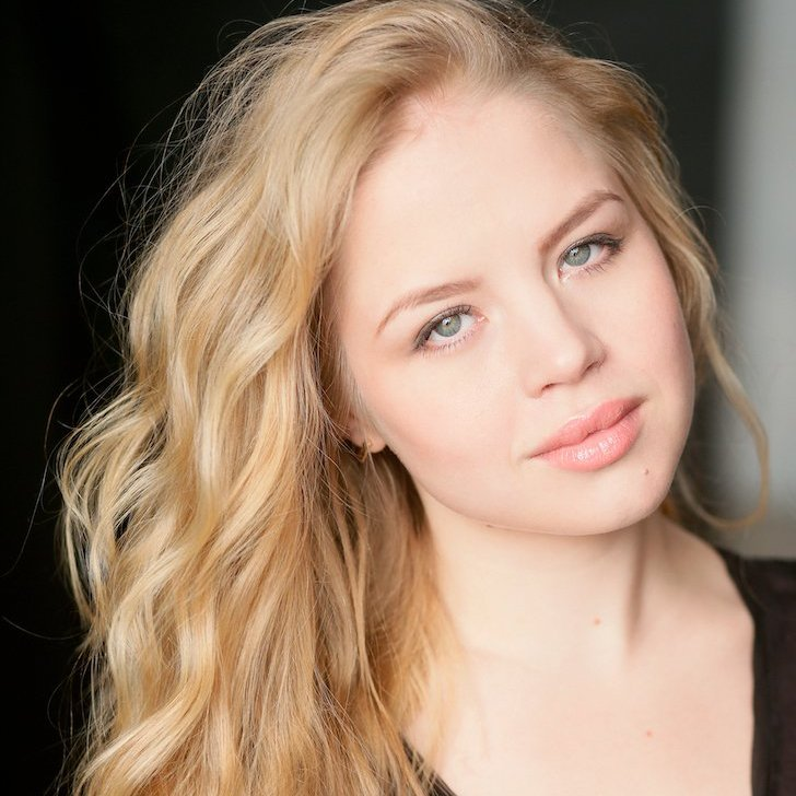 celebcrush4922's tweet photo. Happy Birthday Sofia Vassilieva 🎂🎁
#HappyBirthday #Sofia #Vassilieva #SofiaVassilieva https://t.co/1tHicDV0nf