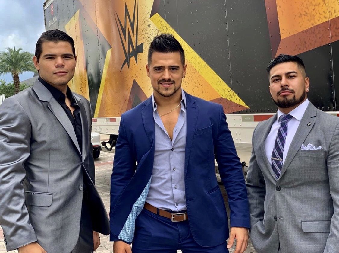 Chupacabra_01's tweet photo. 🎂Happy Birthday to Humberto Carrillo! @humberto_wwe #HumbertoCarrillo #LosPerrosDelMal #LosLotharios #LegadoDelFantasma #WWE #NXT #ECW #NWA #WCW #TNA #ROH #AEW #MLW #LuchaLibreAAA #CMLL #NewJapan #NJPW #ProWrestlingNoah #AJPW https://t.co/FXp7cCd9he