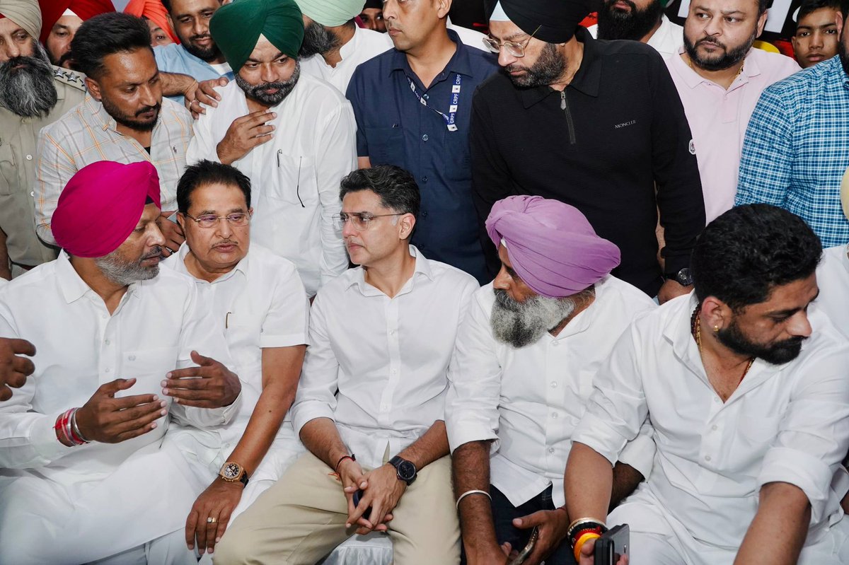 SachinPilot's tweet photo. 📍Talwandi Malowal, Amritsar

Met the grieving family of Shri Jagdeep Singh, a government school teacher, who was brutally murdered in broad daylight in June 2026.

The safety of Punjab’s people cannot be compromised, and the AAP government must be held accountable for maintaining law and order. 

@PargatSOfficial @Partap_Sbajwa @CHARANJITCHANNI @Sukhjinder_INC @VijayIndrSingla @GurjeetSAujla @OPSoni_inc @BB__Ashu @SurajThakurINC @Dalvi_INC @INCIndia @INCPunjab