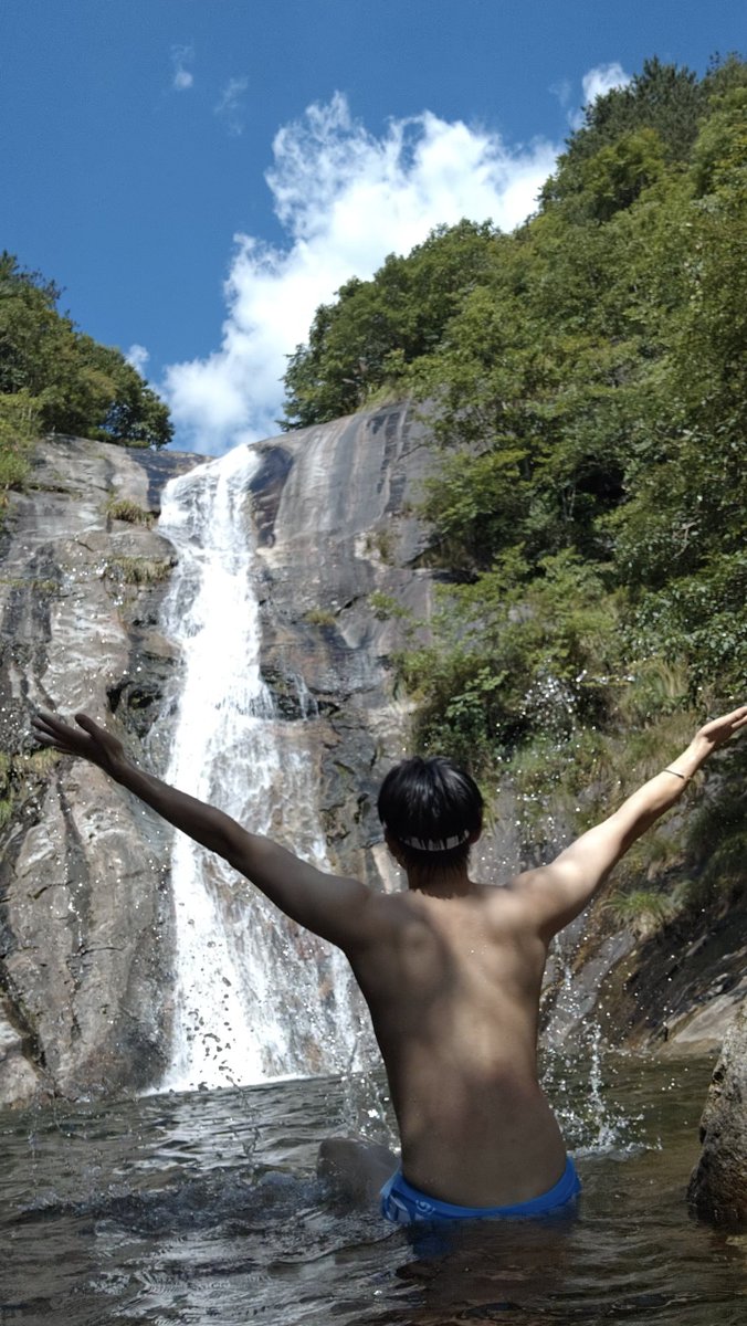 XiLiu27713's tweet photo. 合肥的转角青旅和柠檬青旅大家更推荐那家呀，有没有去过的分享一下体验感呗～哈哈哈😛#青旅 #合肥 #合肥彩虹青旅 #彩虹 https://t.co/qlLQixAoXF