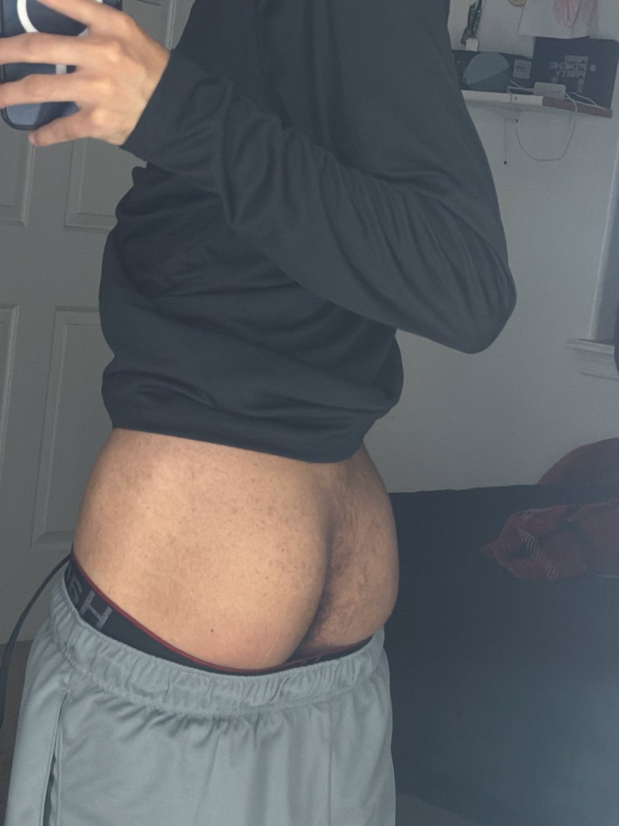 jlopez5594's tweet photo. front or back👀 hmu if you in phx/south phx area📲 

#teen #latino #chudai #dl #gay #phx https://t.co/WmVjlHOb8S