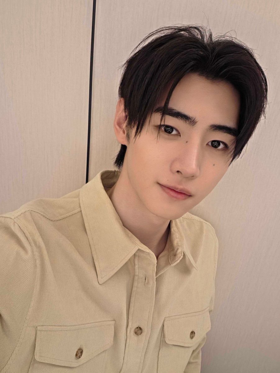 fornaptune's tweet photo. สวยสวัสดีต้อนรับวันอังคารแสนสาหัสของพี่มากลุก😭🫰🏻💕💖💗✨ https://t.co/rJg7YeX2D9