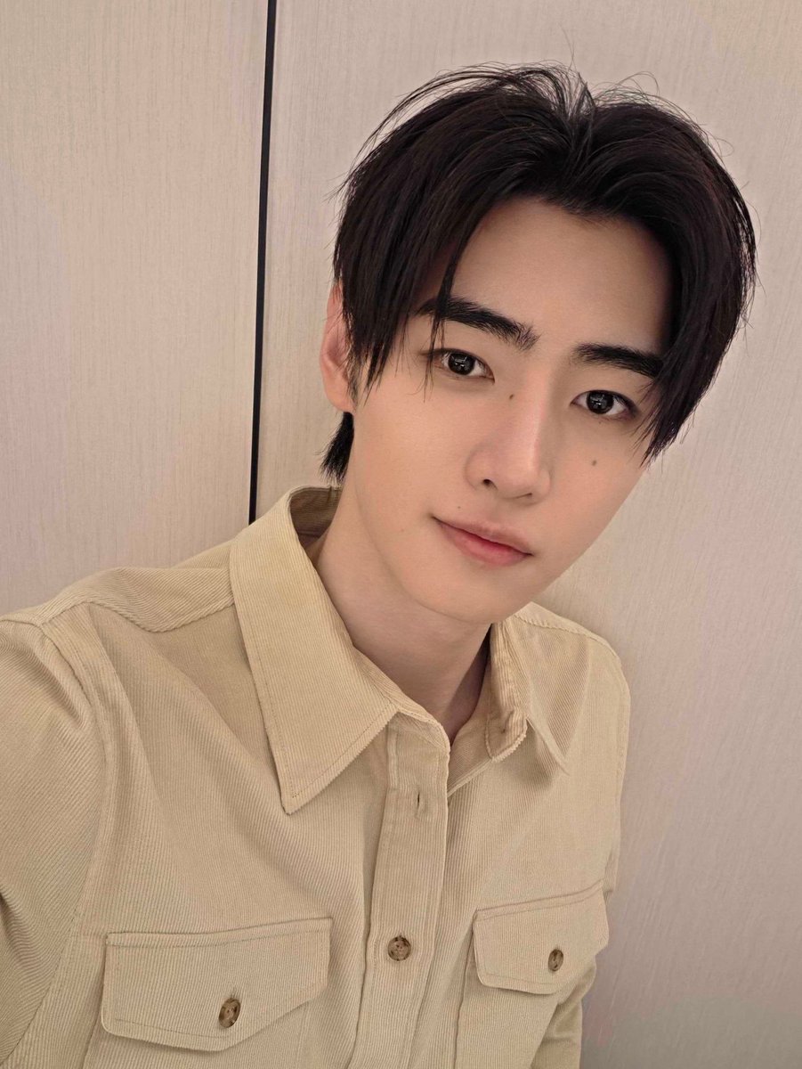 fornaptune's tweet photo. สวยสวัสดีต้อนรับวันอังคารแสนสาหัสของพี่มากลุก😭🫰🏻💕💖💗✨ https://t.co/rJg7YeX2D9