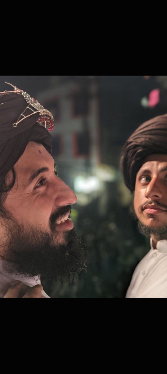 Twittewmuu7's tweet photo. ⚖️ کیس اپڈیٹ: امیرِ محترم جبری گمشدگی کیس جسٹس جواد ظفر کی عدالت میں سماعت‼️
 پولیس نے عدالت میں رپورٹ جمع کروائی کہ رضوی برادران ان کی تحویل میں نہیں ہیں۔

 عدالت نے پولیس کے بعد اب ایف آئی اے اور وزارتِ داخلہ کو نوٹسز جاری کر دیے ہیں۔!!

📅 Next Hearing 27th October https://t.co/5XNmPo7QHM