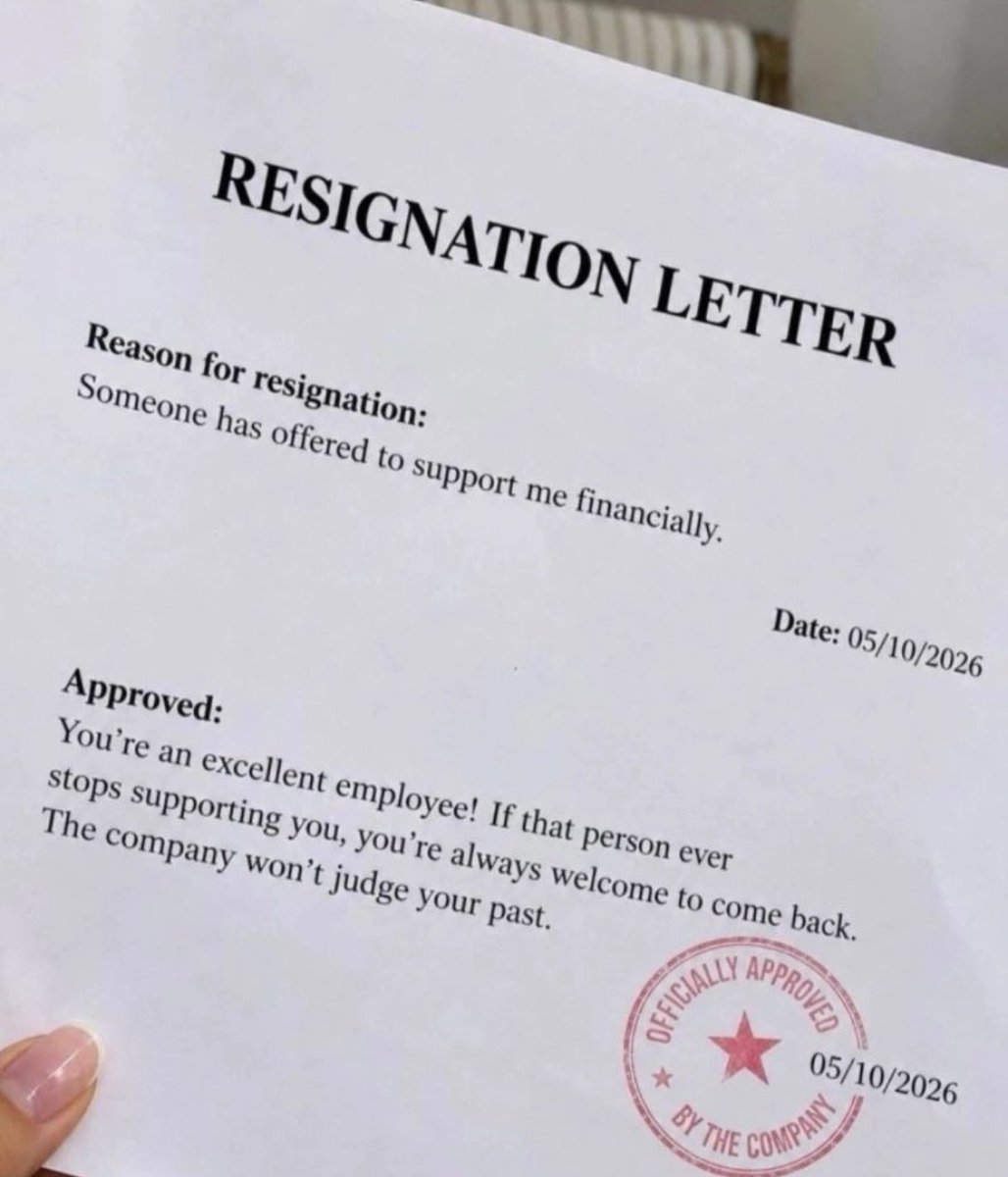 priyanshudotsol's tweet photo. best resignation letter💀 https://t.co/Ls8klePKlr