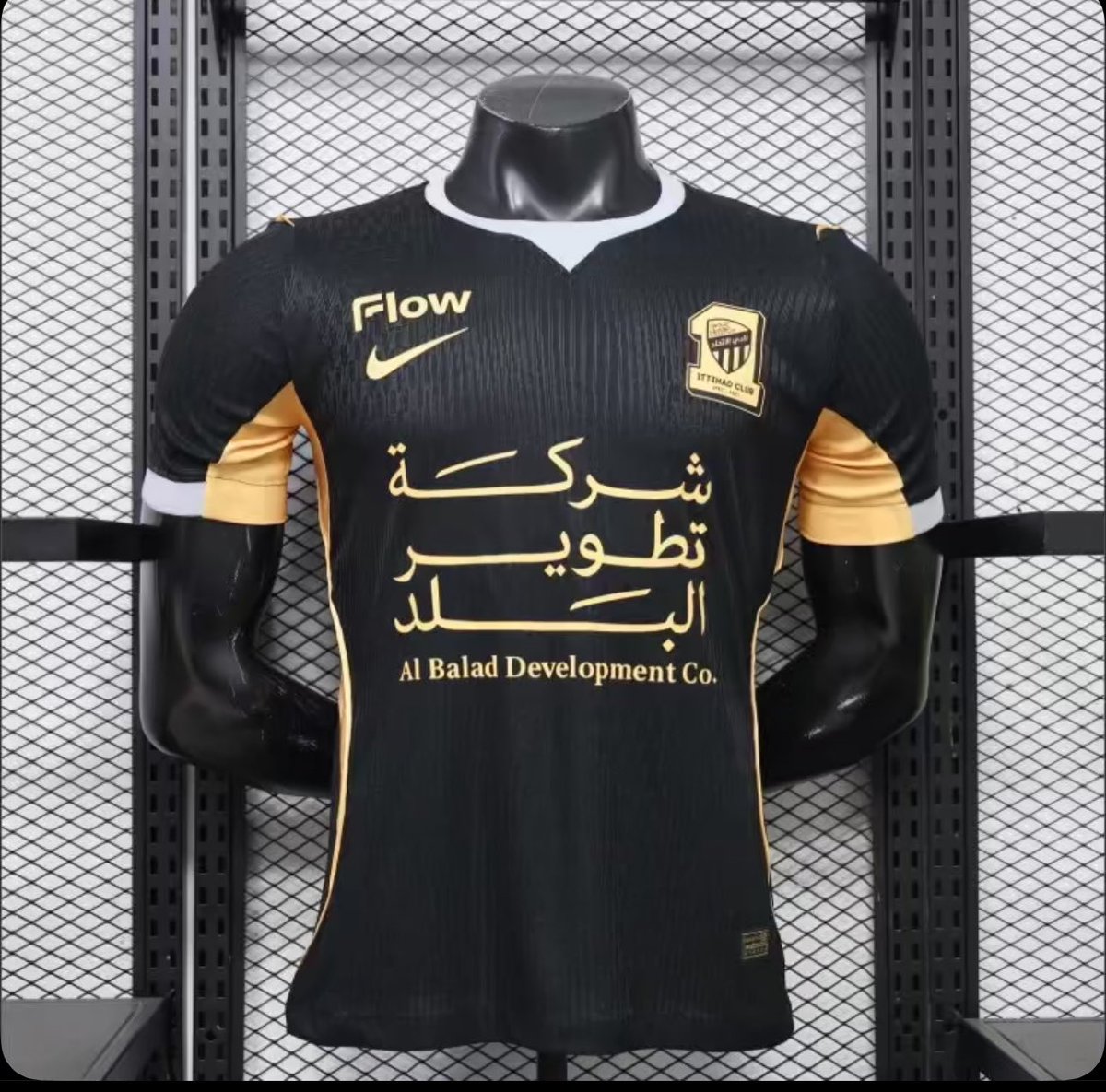 stepbacksa's tweet photo. طقم الاتحاد الثالث 🖤🖤🖤

قريباً⏳⏳ https://t.co/fDByroSPK2