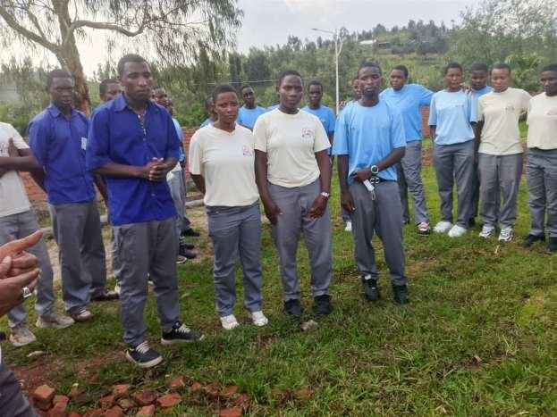 LCOYRWANDA26's tweet photo. KARONGI | Strengthening Environmental Action in Schools

On 14 October 2026, LCOY Rwanda’s school outreach at Rubengera TSS in Karongi District focused on environmental protection, tree planting, waste management and maintaining clean school surroundings.

The session encouraged students to take an active role in environmental conservation. The school’s Environmental Club, comprising 45 members, highlighted the need for fruit-bearing and non-fruit-bearing tree seedlings, support in addressing water-related challenges, and continued practical environmental education.

Strengthening school environmental clubs and responding to their practical needs can help turn awareness into sustained action.
@LCOYRwanda @ARCOSNetwork @EnvironmentRwanda @RwandaForestry  @Rwandapolice @FAORwanda @IUCN @Agirite @BezosEarthFund @GanzAfrica @RYAF_Rwanda @ImpactTeamKigali @WorldFoodForum @ConservationLeaders @RYGN

#LCOYRwanda2026 #YouthClimateAction #EnvironmentalProtection