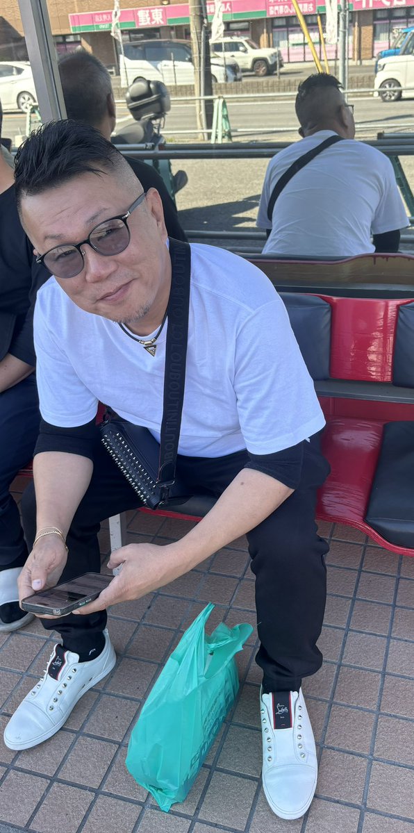 nn6Q5i1wbM54335's tweet photo. えにし家さんの帰りに
王道家直系 我道家 総本店に
寄らせていただきました！！

美味しすぎました！！
ご馳走様でこざいました😌✨️ https://t.co/JCiPMVKrQv