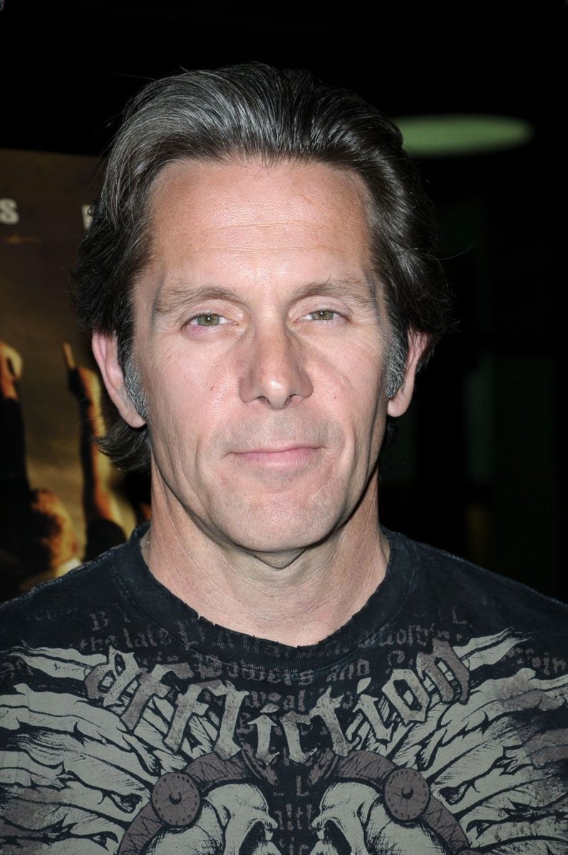 ClubGCole's tweet photo. Gary Cole at the premiere for Forever Strong, 2008
#GaryCole #ForeverStrong #FilmPremiere #Premiere #Throwback https://t.co/prqb3HcJoi
