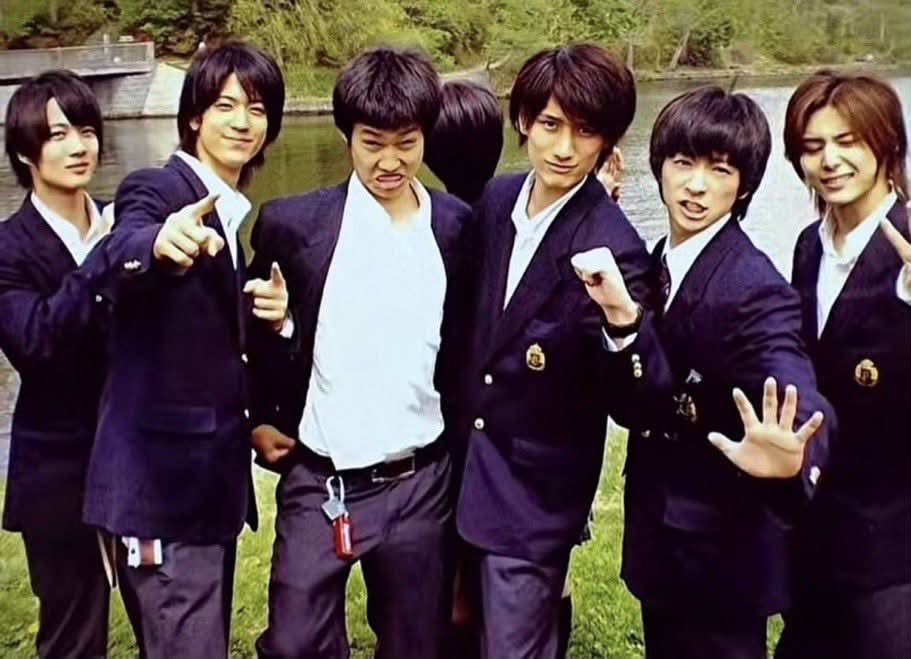 AshleyJ62727's tweet photo. 堀越高校の華の93年組、メンツが豪華すぎない？ https://t.co/UZnwRy1O1E