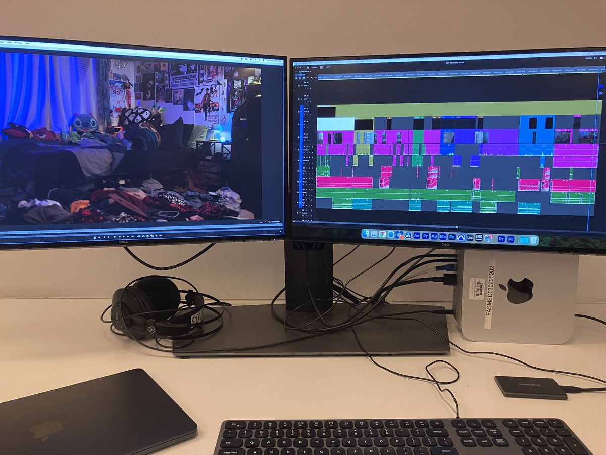 ayawkoy's tweet photo. The uts edit rooms kinda suck ngl https://t.co/O3opcyF5lf